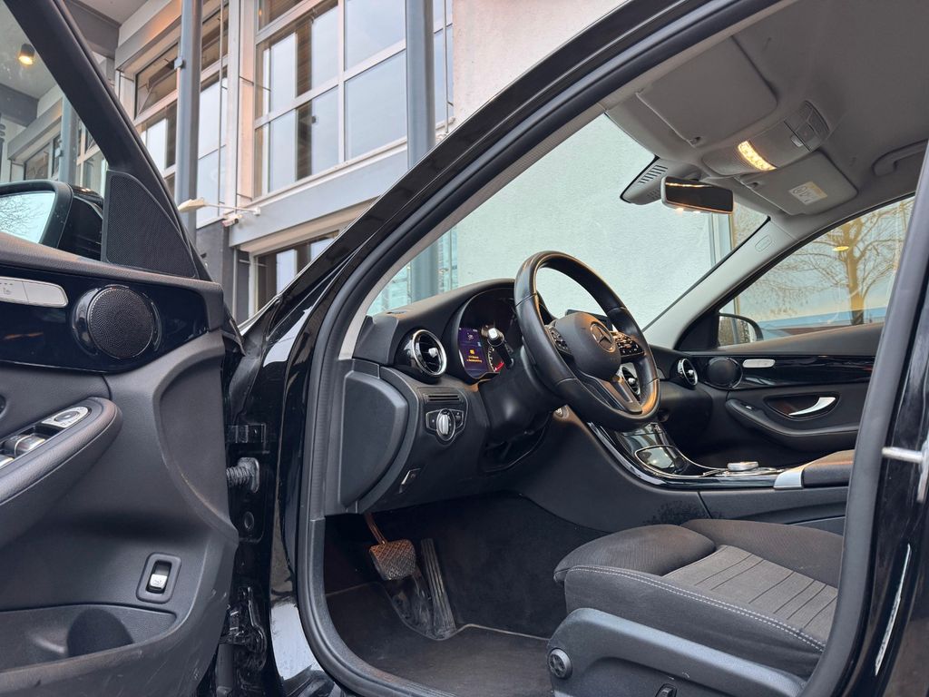 Mercedes-Benz C 180 2019