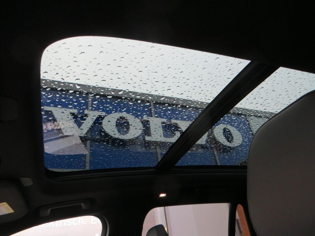 Volvo XC90 2025