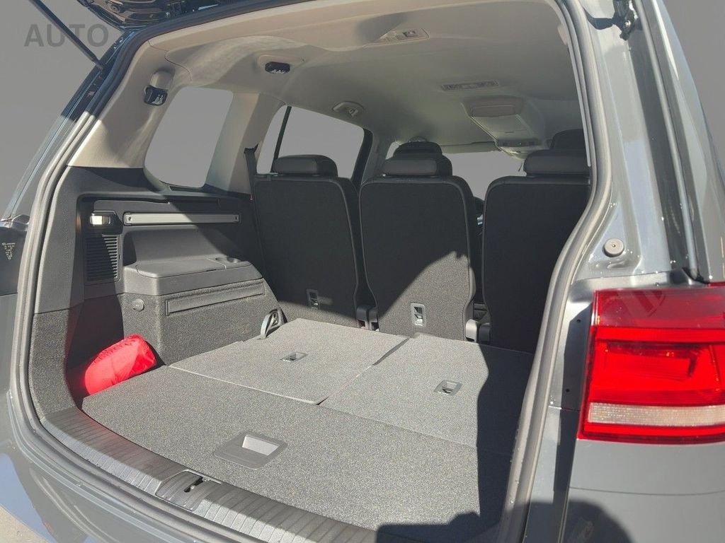 Volkswagen Touran 2025