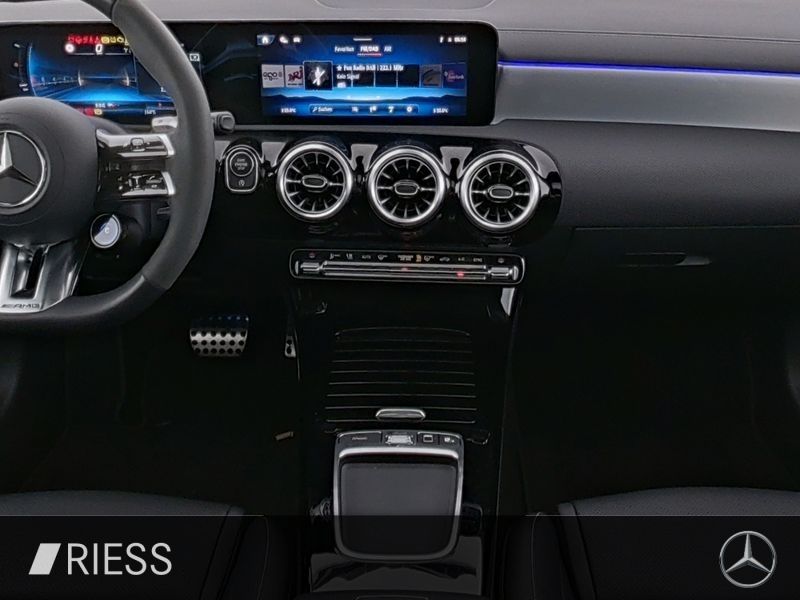 Mercedes-Benz CLA 45 AMG 2024