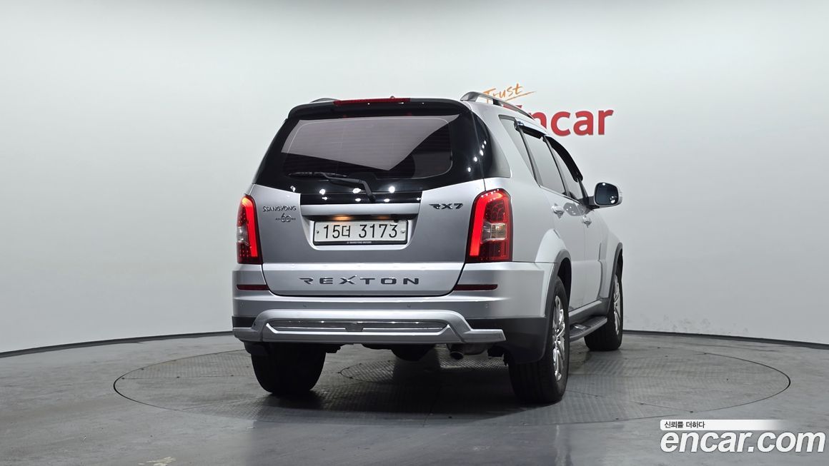 KG_Mobility_Ssangyong Rexton 2015