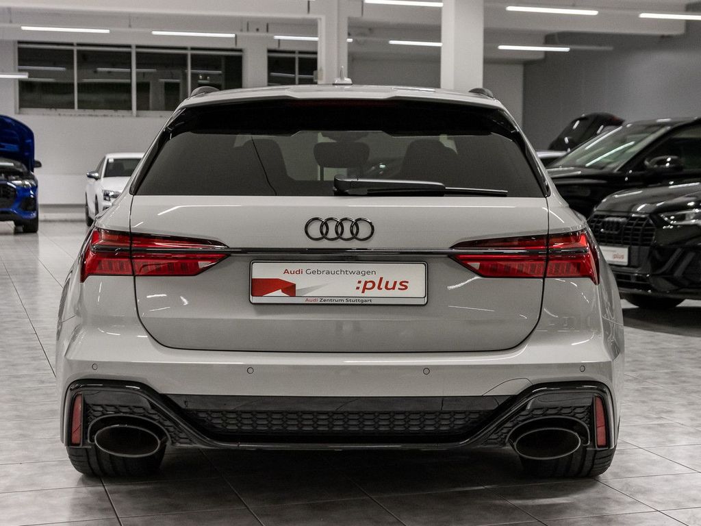 Audi RS6 2023