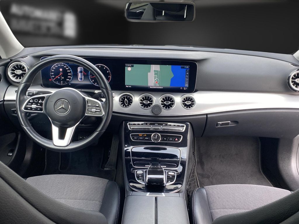 Mercedes-Benz E 200 2020