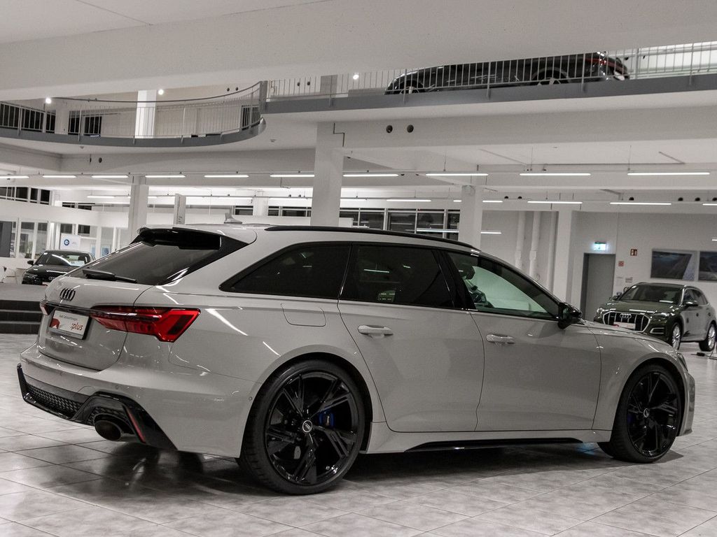 Audi RS6 2023