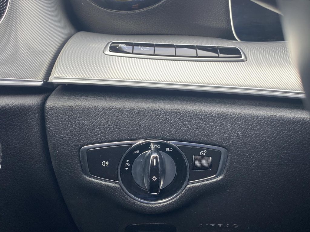 Mercedes-Benz E 200 2020