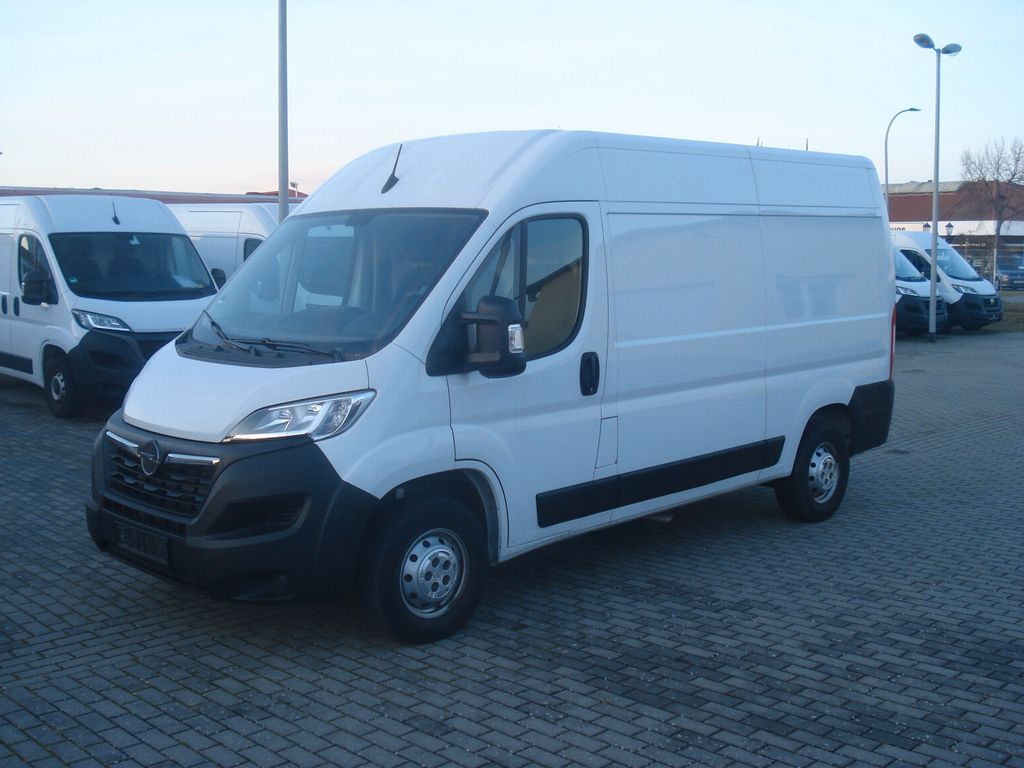 Opel Movano 2023