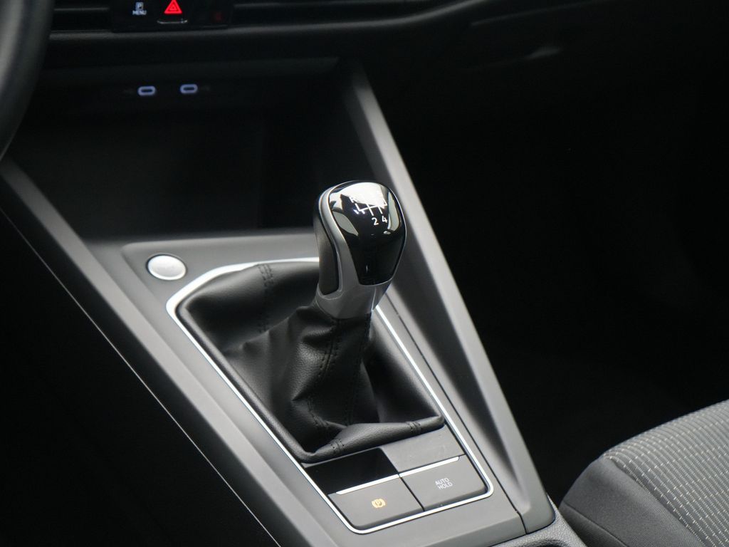 Volkswagen Golf 2021