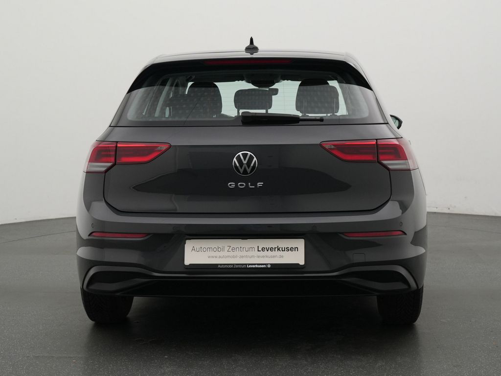 Volkswagen Golf 2021