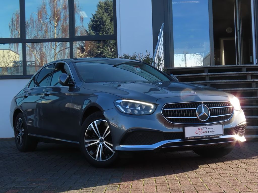 Mercedes-Benz E 220 2022
