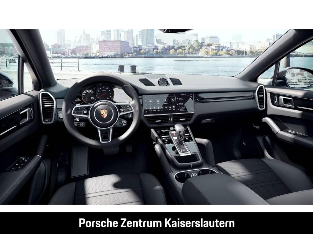Porsche Cayenne 2022