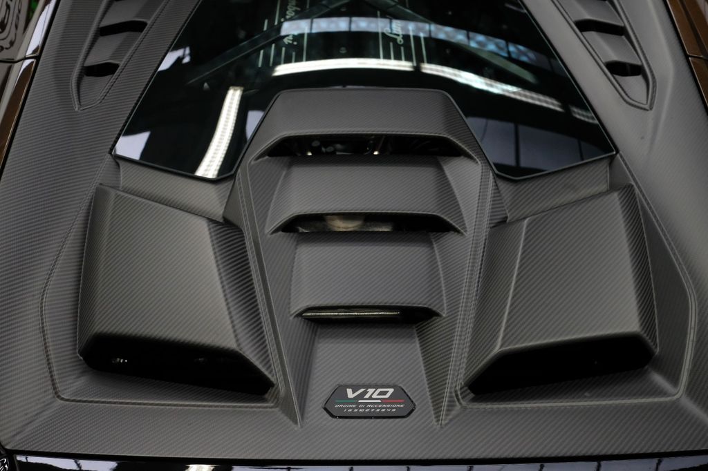 Lamborghini Huracán 2024