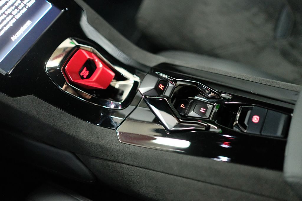 Lamborghini Huracán 2024