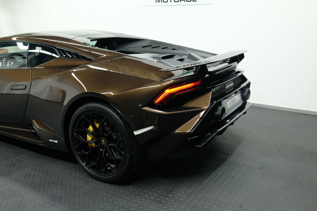 Lamborghini Huracán 2024