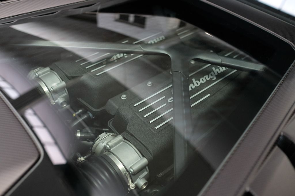 Lamborghini Huracán 2024