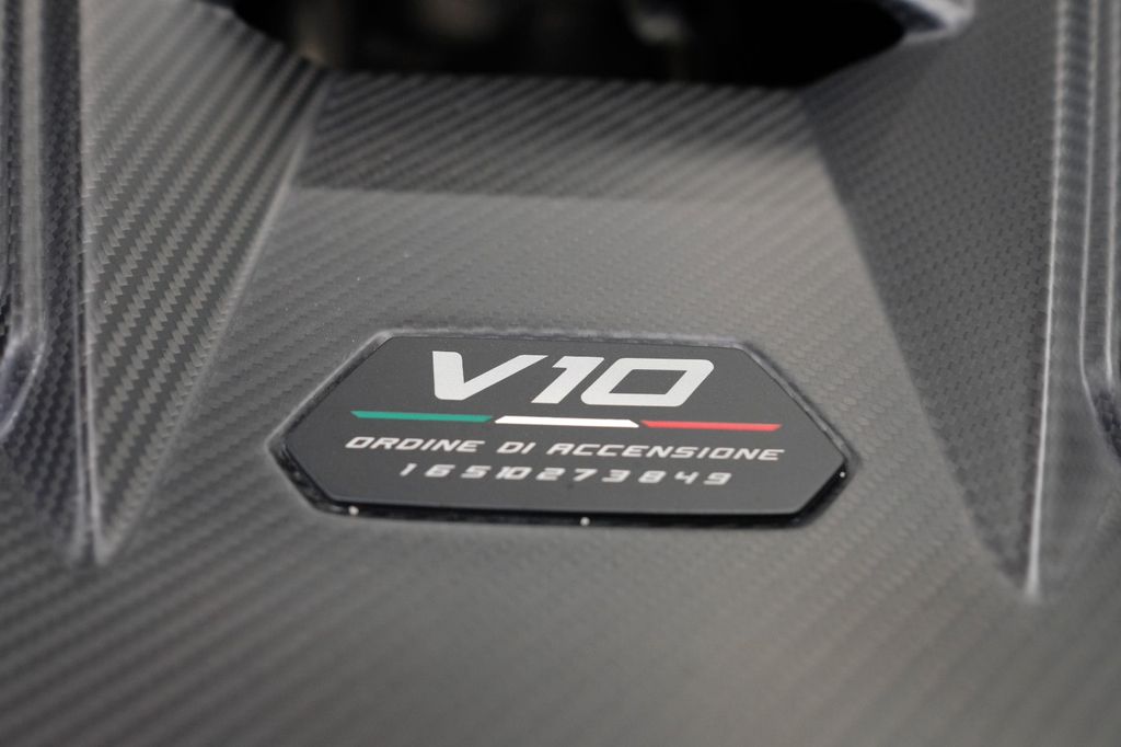 Lamborghini Huracán 2024