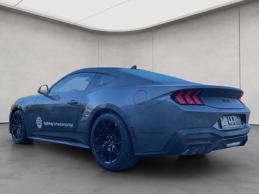 Ford Mustang 2025