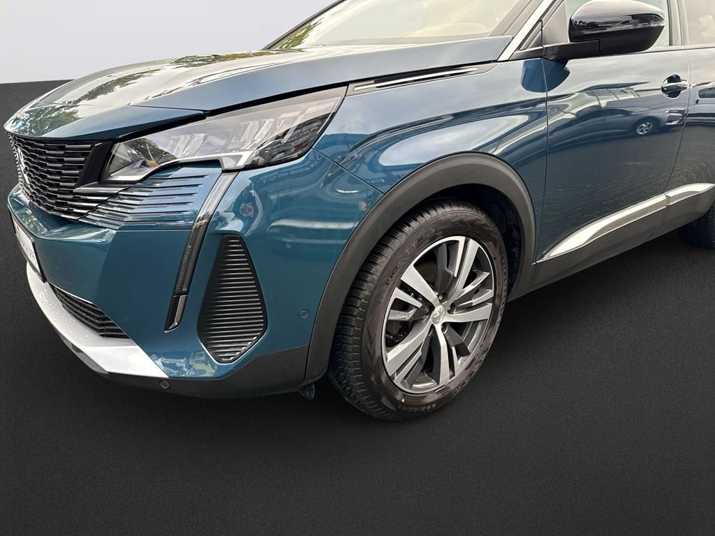 Peugeot 3008 2023