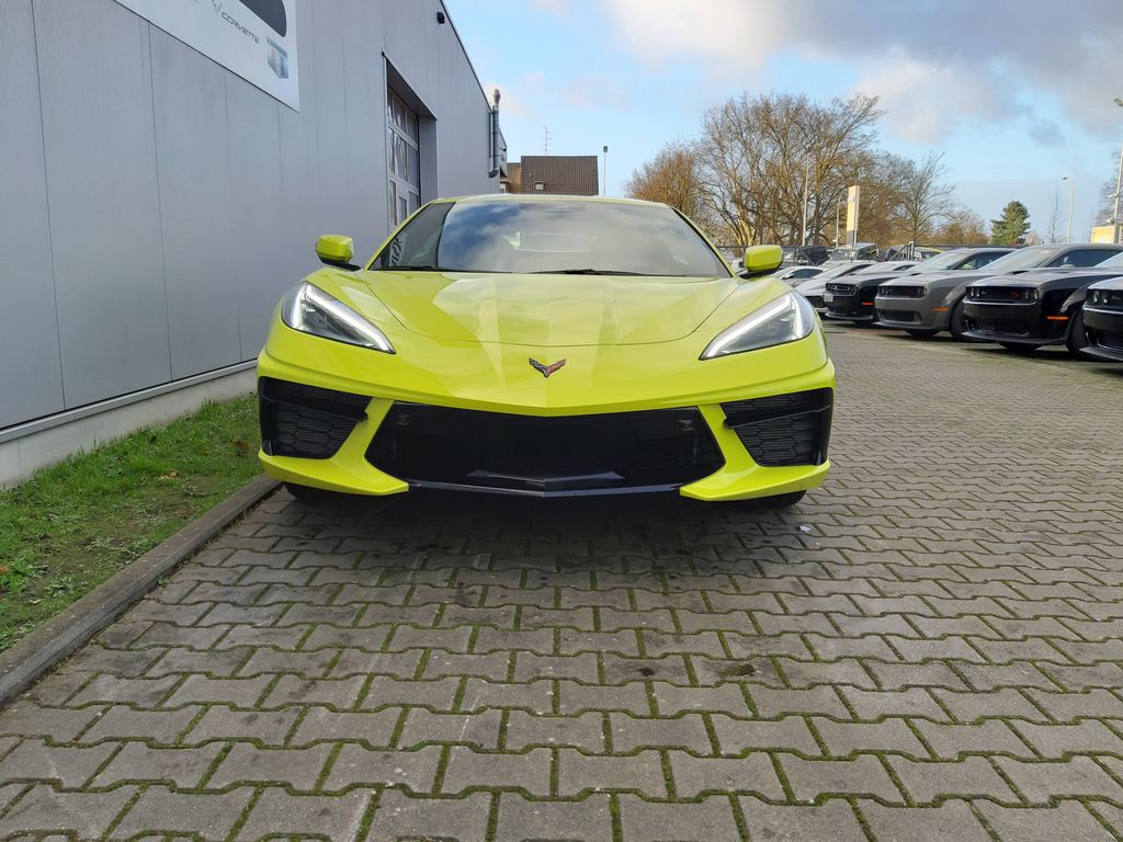 Corvette C8 2025