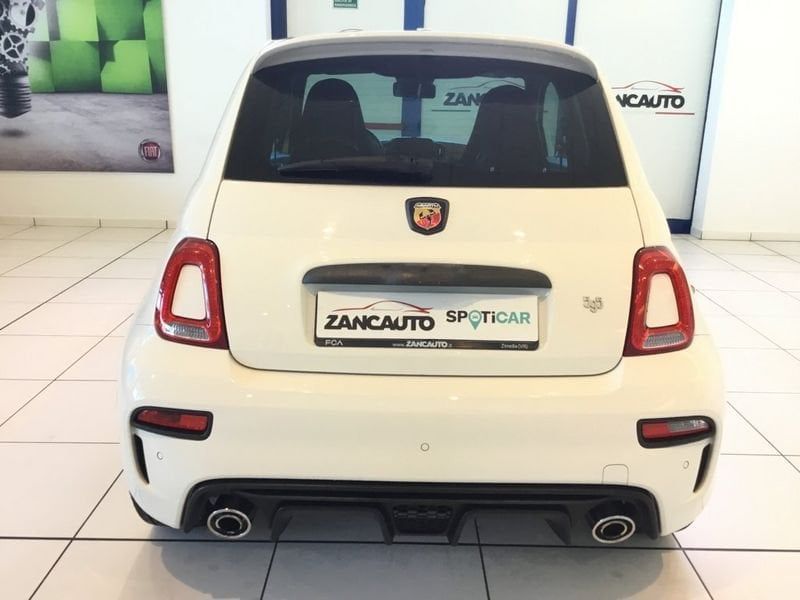 Abarth 595 2024