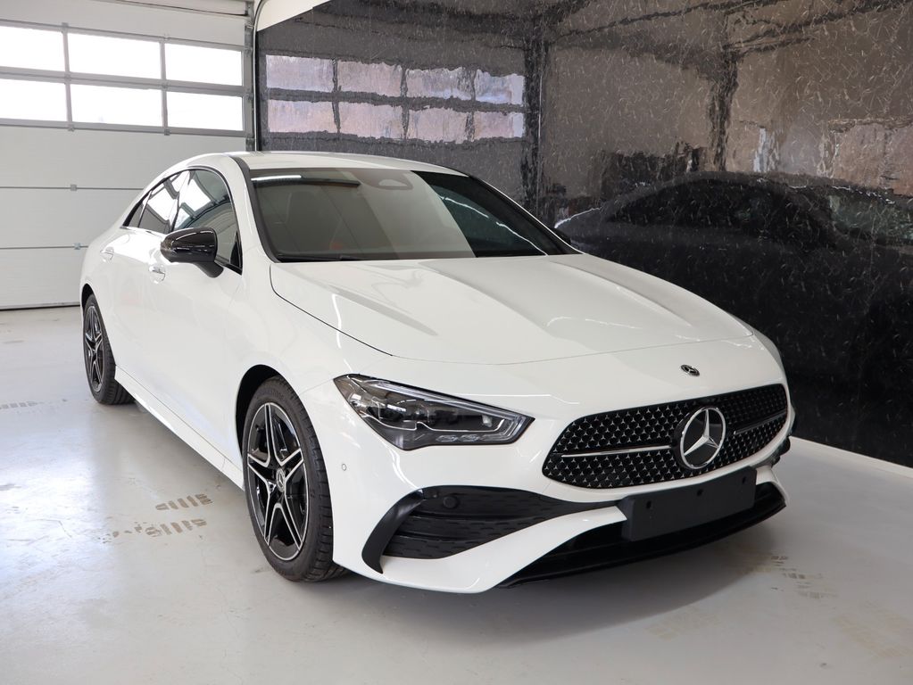 Mercedes-Benz CLA 200