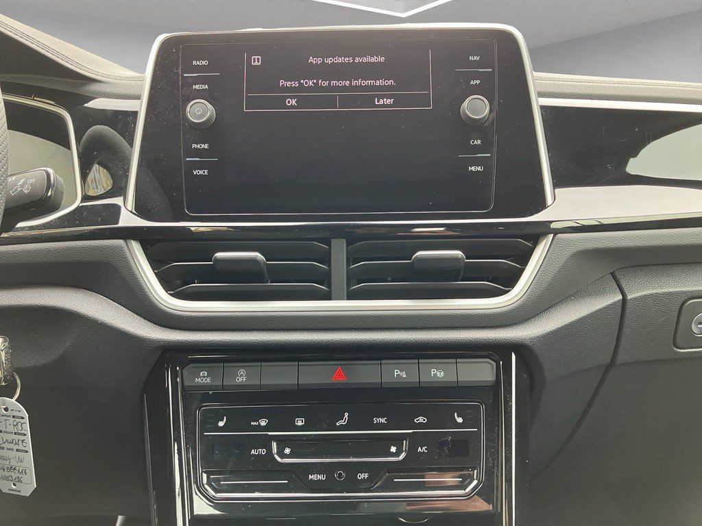 Volkswagen T-Roc 2025