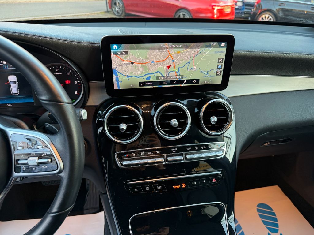 Mercedes-Benz GLC 300 2022