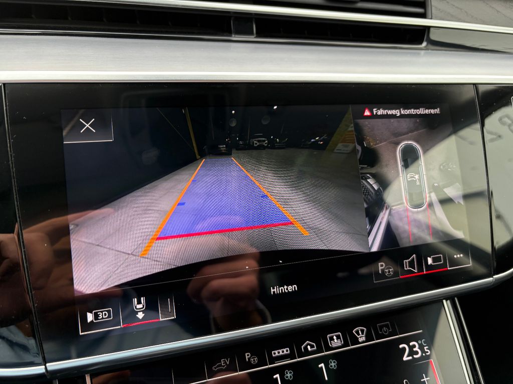 Audi A8 2022