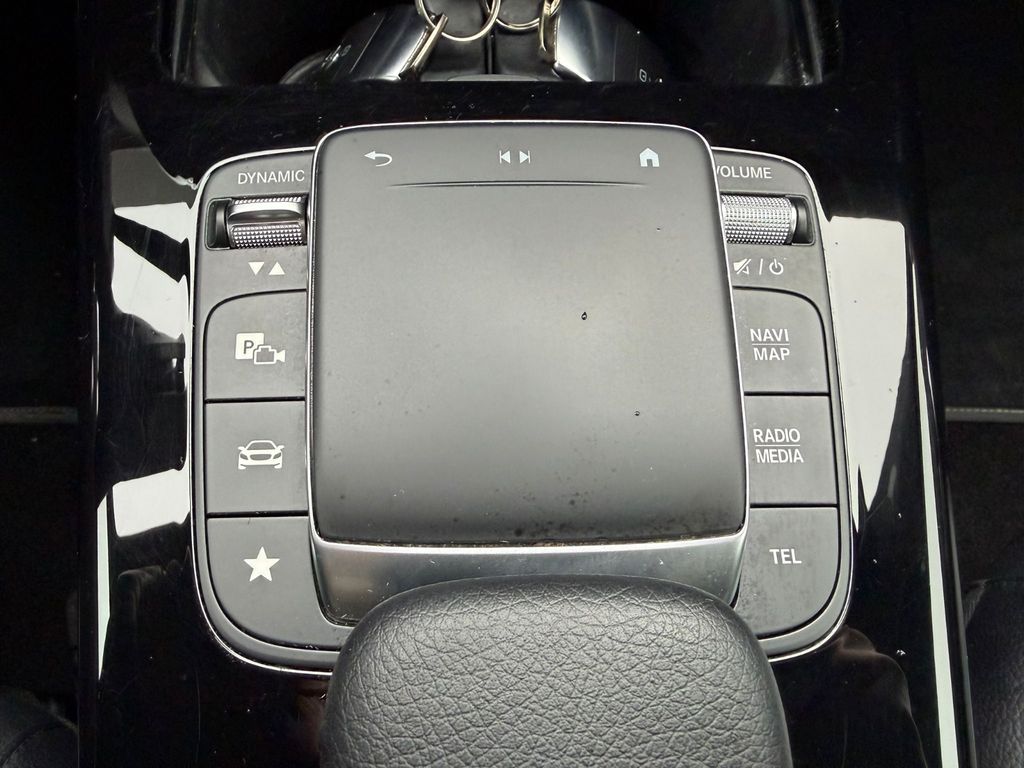 Mercedes-Benz A 220 2022