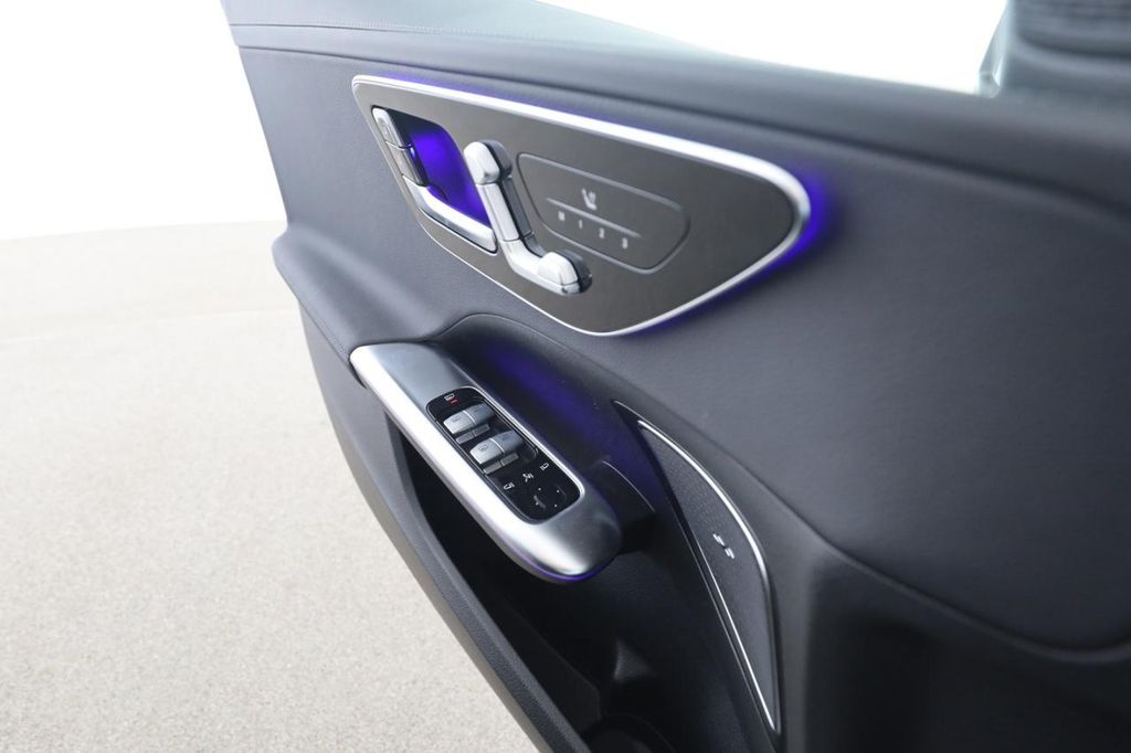 Mercedes-Benz C 220 2025