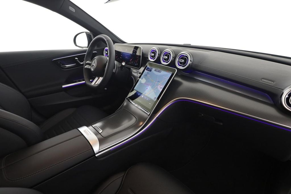 Mercedes-Benz C 200 2025