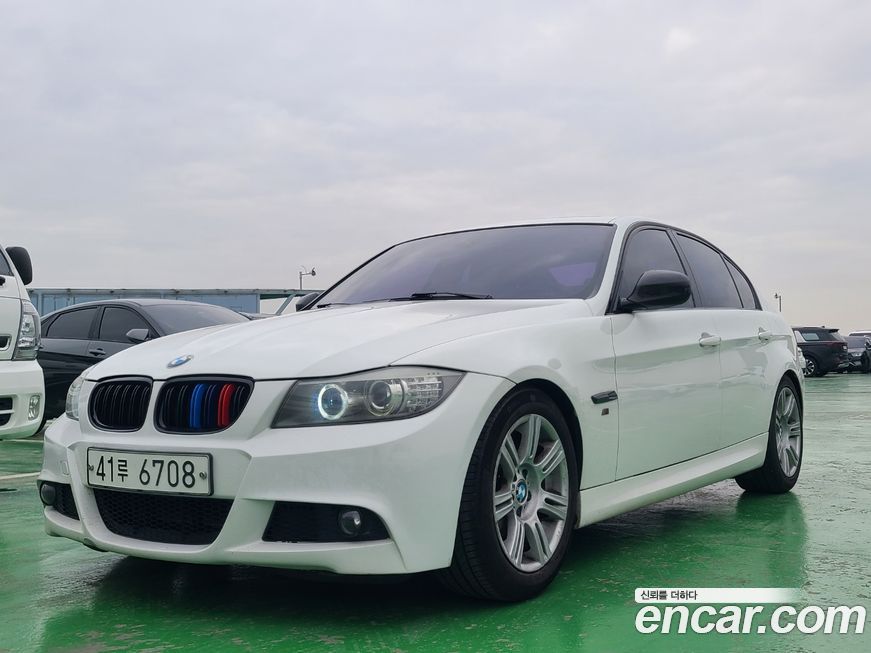 BMW 3-Series 2011