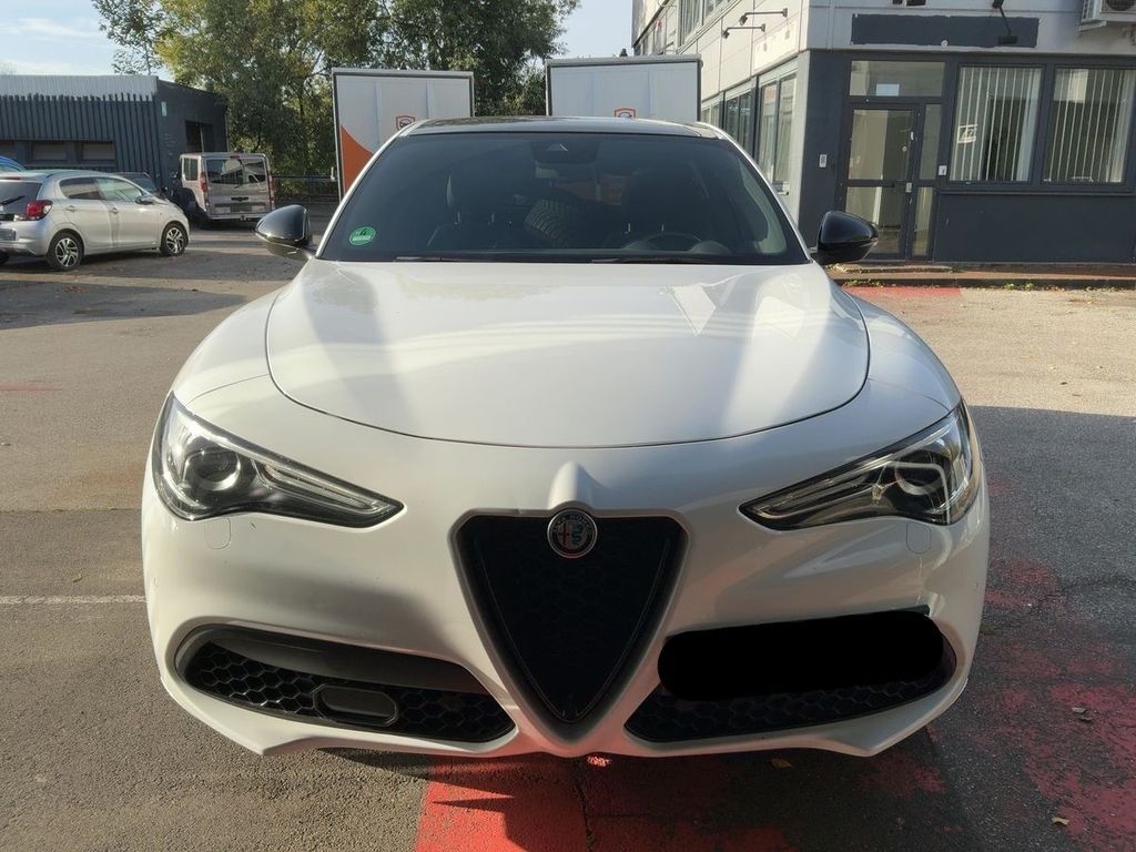 Alfa Romeo Stelvio 2022