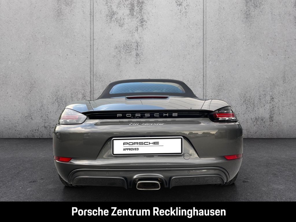 Porsche Boxster 2024