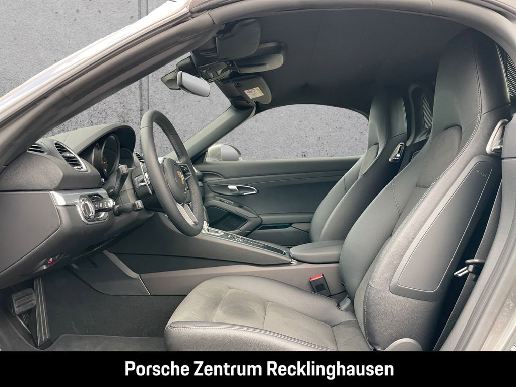 Porsche Boxster 2024