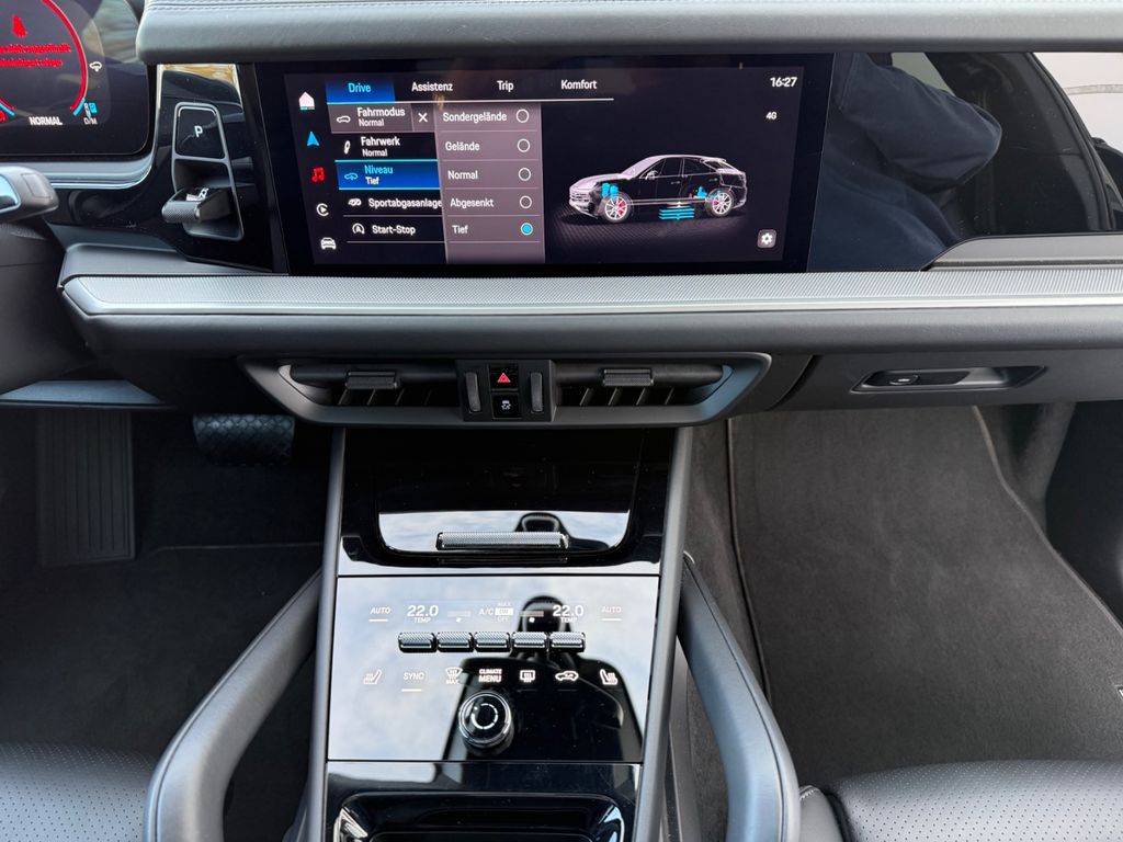 Porsche Cayenne 2024