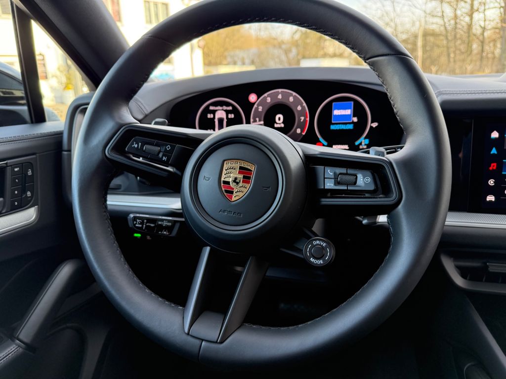 Porsche Cayenne 2024