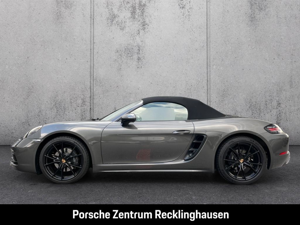 Porsche Boxster 2024