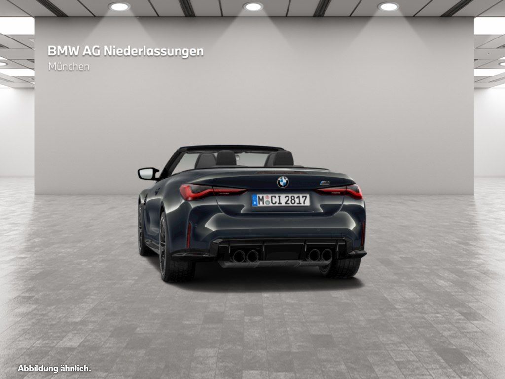 BMW M4 2022