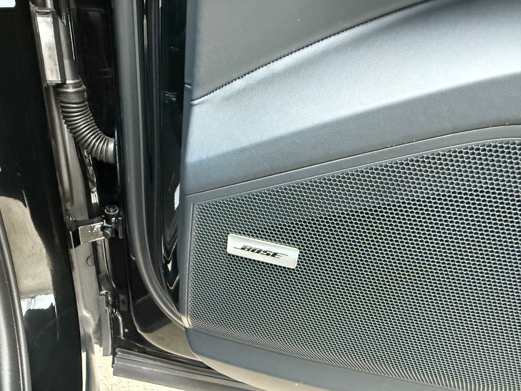 Porsche Cayenne 2024