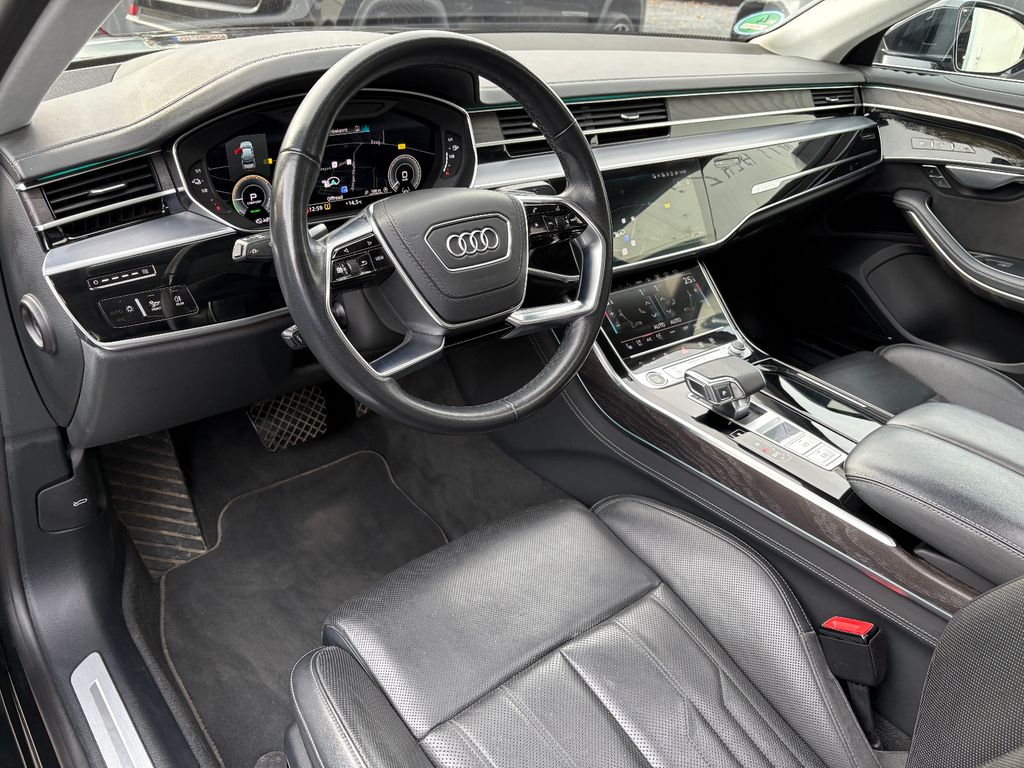 Audi A8 2022