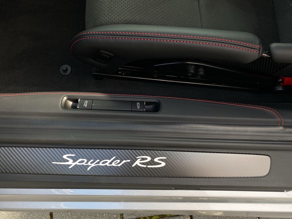 Porsche Boxster 2025