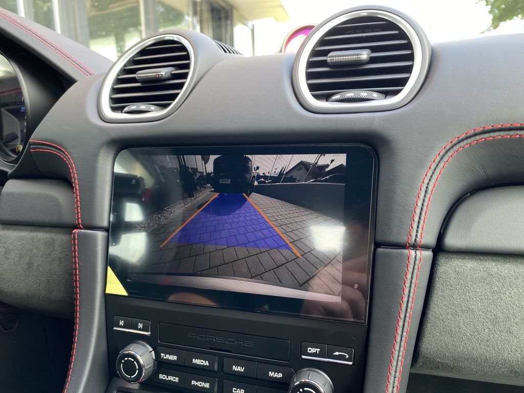 Porsche Boxster 2025