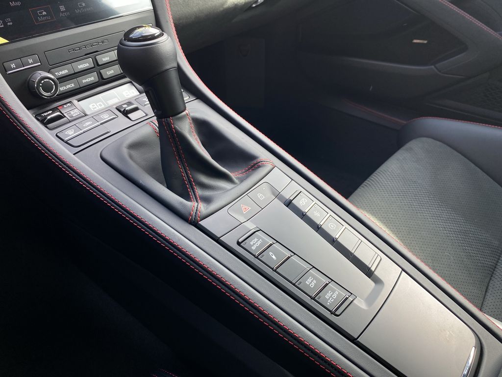 Porsche Boxster 2025