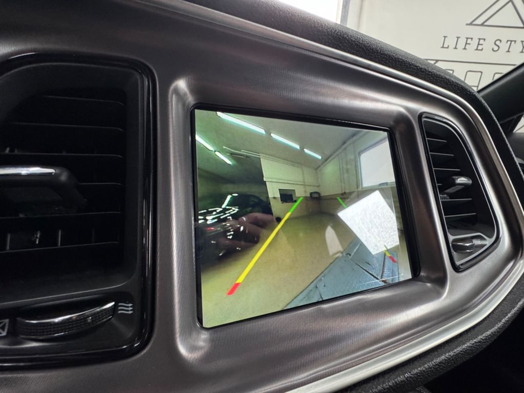 Dodge Challenger 2020