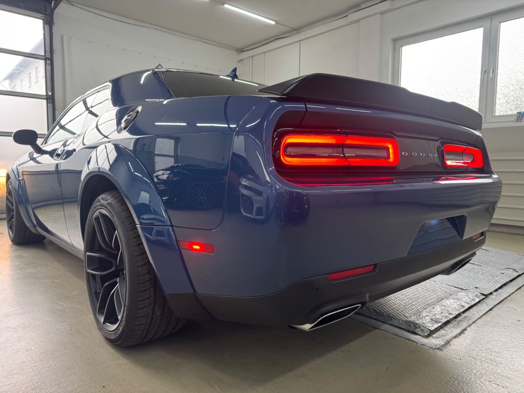 Dodge Challenger 2020