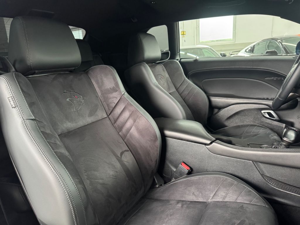 Dodge Challenger 2020