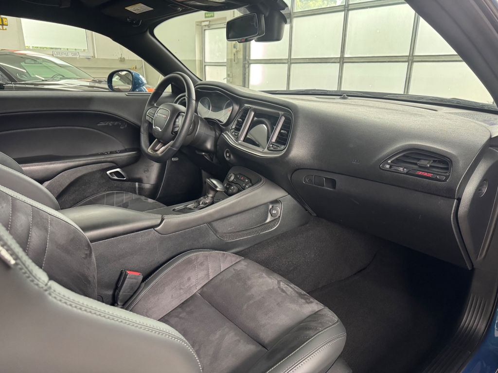 Dodge Challenger 2020