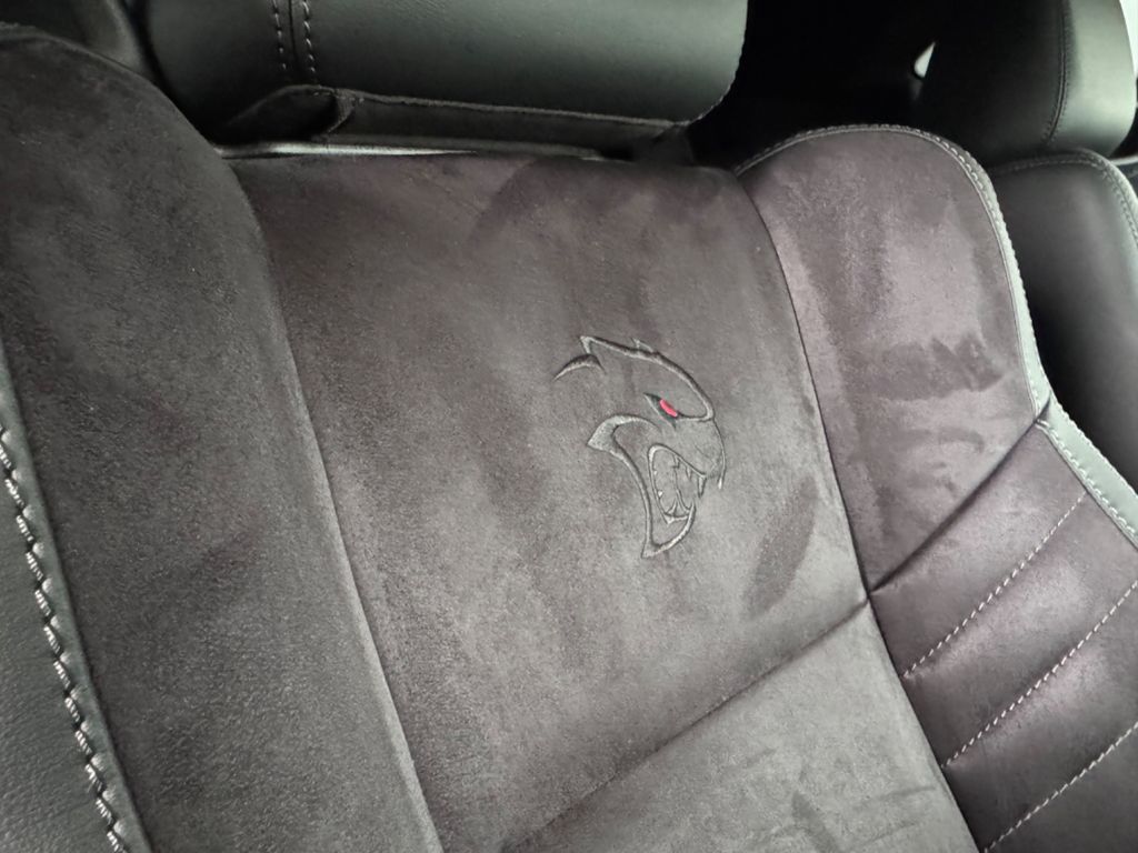 Dodge Challenger 2020