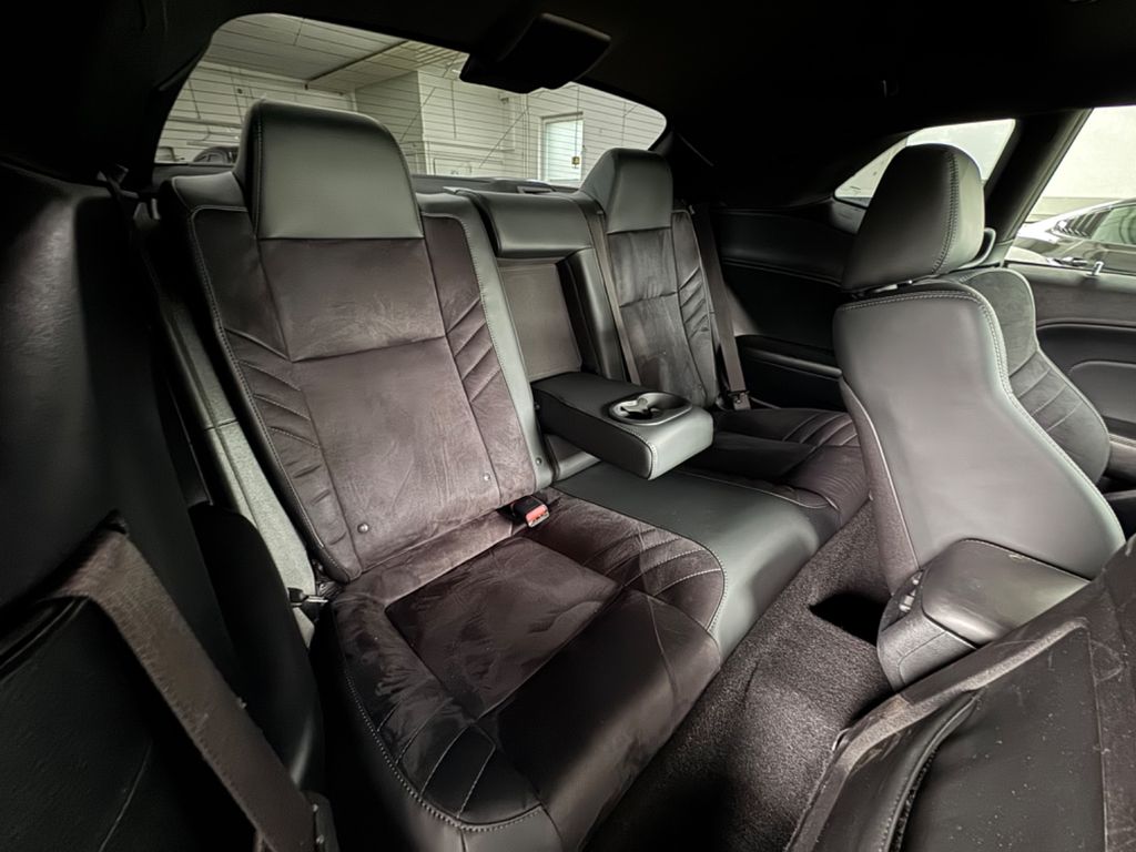 Dodge Challenger 2020