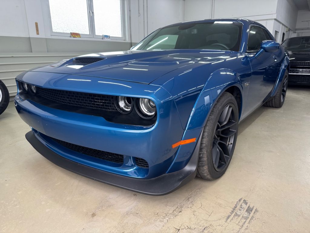 Dodge Challenger 2020